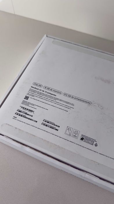 Apple Macbook Air M5 512GB 100% "azul" + todos os acessórios e fatura. Aceito trocas/retomas