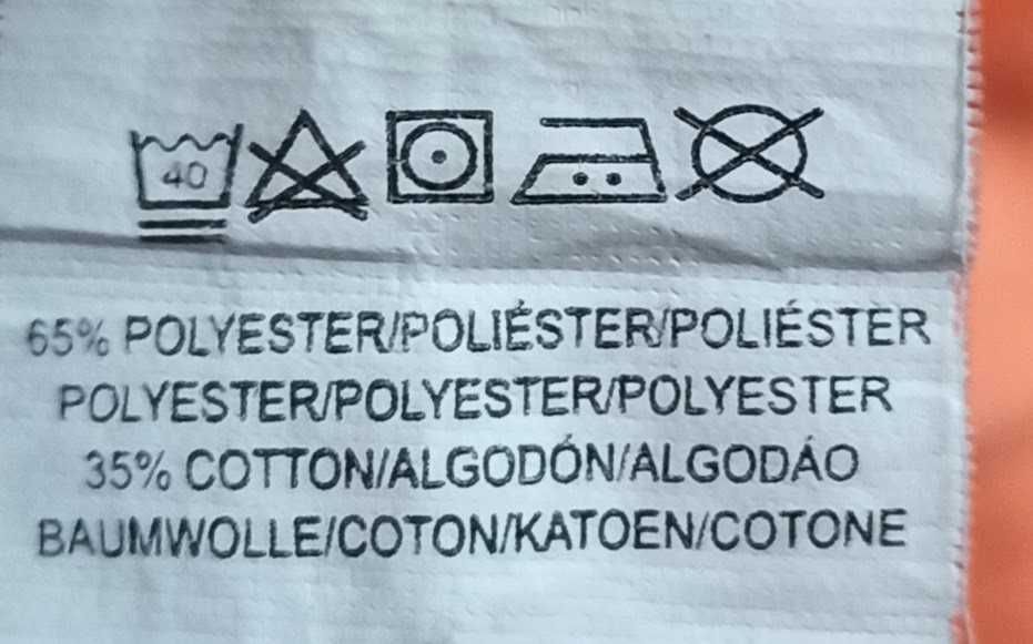 Футболка Rebel дівчинці 4 - 5 років