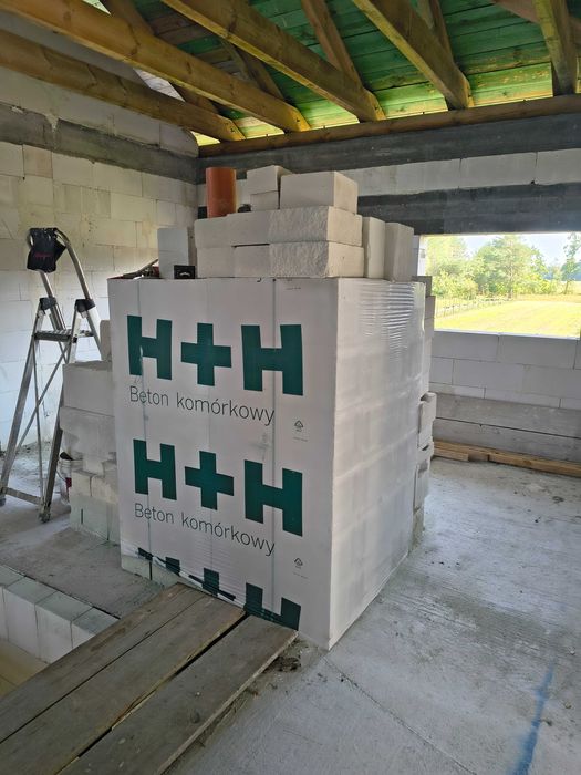 Beton komórkowy i papa na dach - pozostało po budowie domu