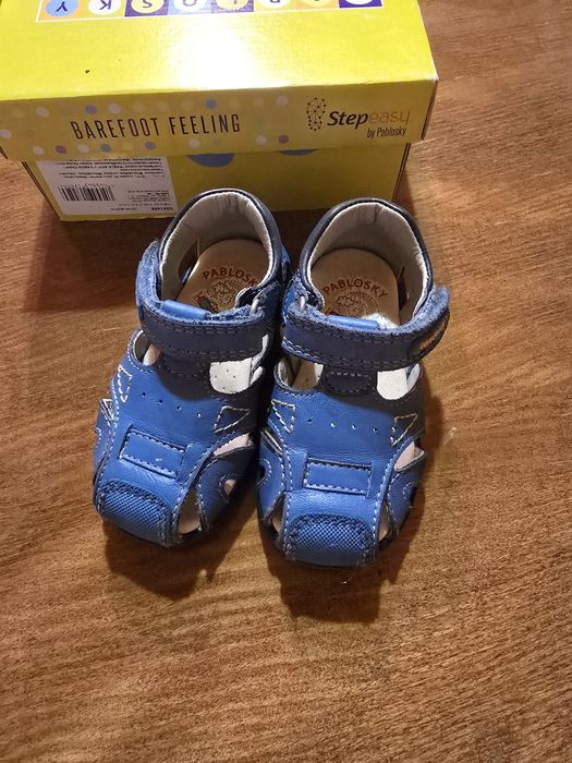 Шкіряні босоніжки Pablosky