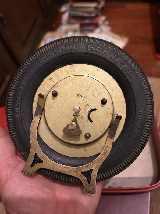 General Mabor raríssimo pneu relógio de corda com caixa original