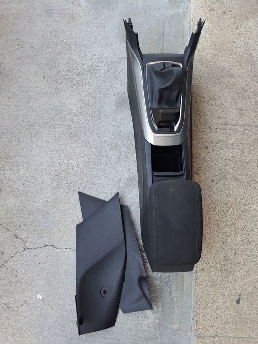 Consola Central Completa Peugeot 308 (15,21)