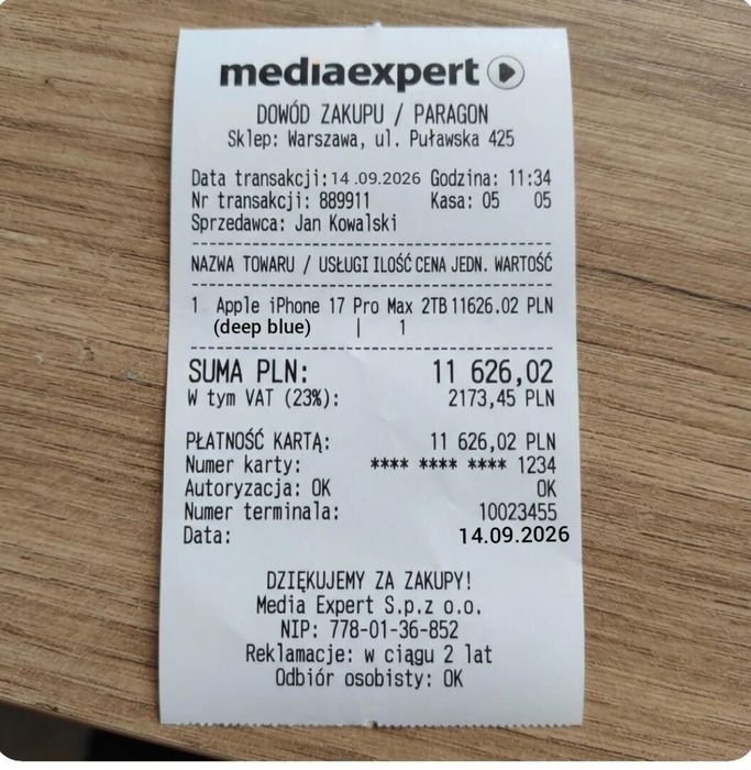 Telefon iPhone pro MAX 2tb Deep blue model a3526