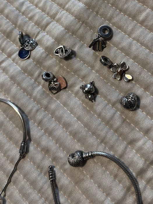 Прикраси від Pandora