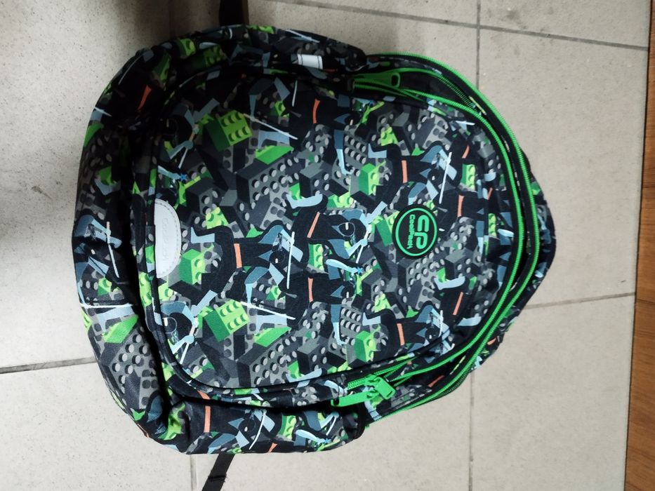 Nowy plecak i nowy piórnik