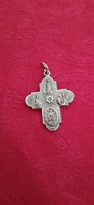 Cruz de todos os Santos, antiga