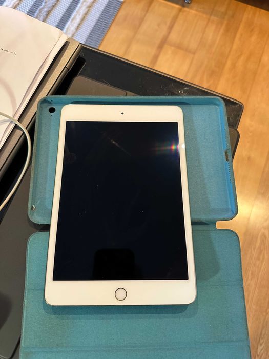 iPad Mini 4 (64GB Branco)