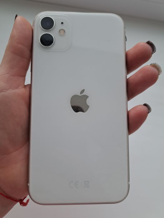 Продаю айфон 11 128гБ