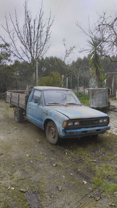 Stock de peças Datsun 720