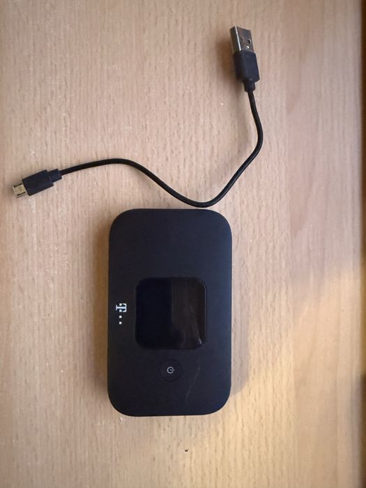 Mobilny router modem Wi-fi 4g LTE Huawei+ jeden modem gratis (biały)