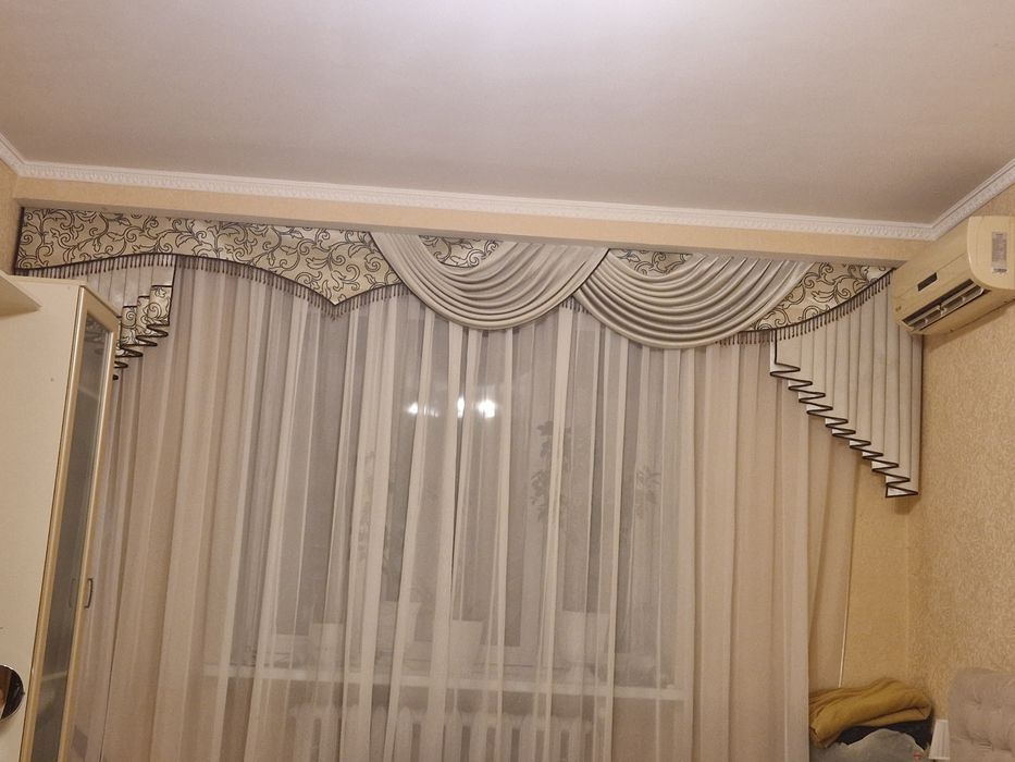 Гардини в кімнату