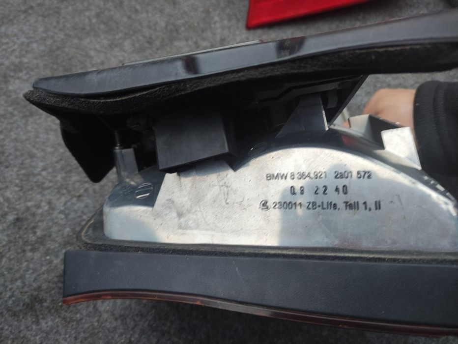 Faróis traseiros e Ótica direito BWM Série 3 1999{Originais}