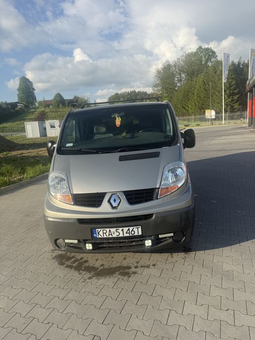 Renault Traffic II 2.5 150km!