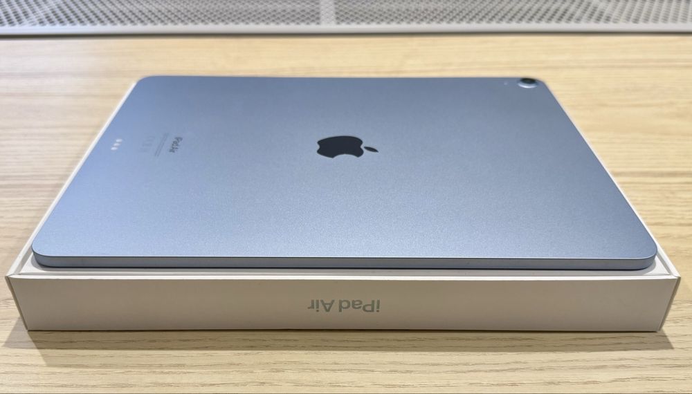 iPad Air 13 M2 - 256gb (model A2898) - WuWuA