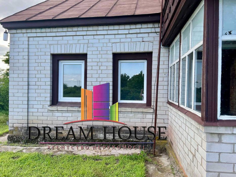 Продаж добротного будинку с. Мошни