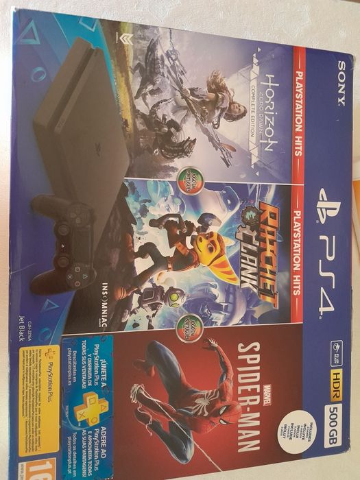 Ps4 como nova e pouco uso