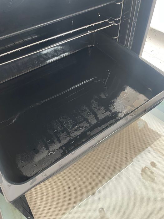 Piekarnik białe szkło