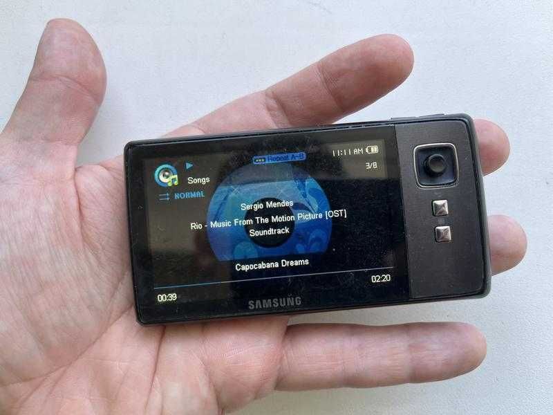 Mp3 плеєр вінтажний та рідкісний Samsung yp-cp3 (4gb) (mp3, mp4, flac, ogg)