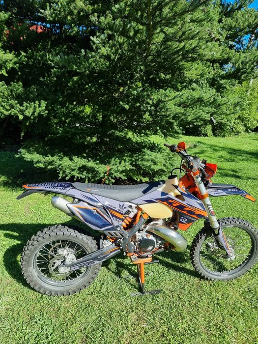 KTM EXC 250 six days 2T