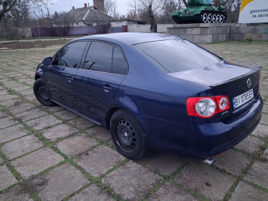 Джета 5 ,1.6 MPI.207'000 km