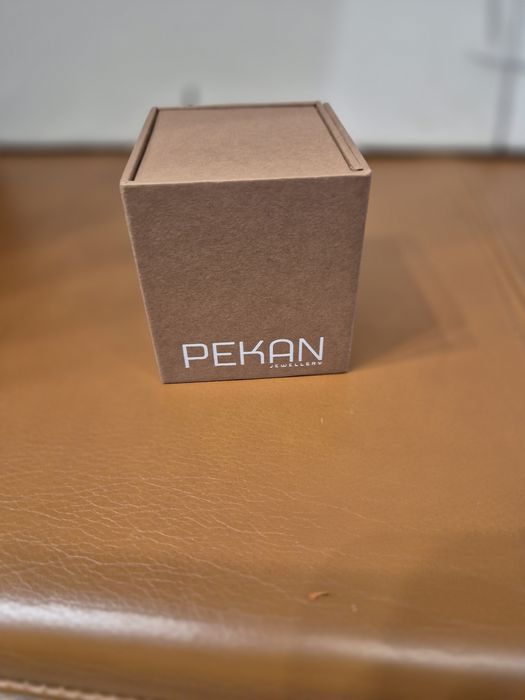 Anel Pekan Prata e Ouro