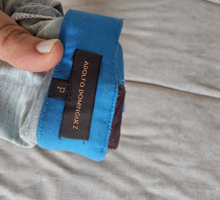 T-Shirt sem costas e sem mangas