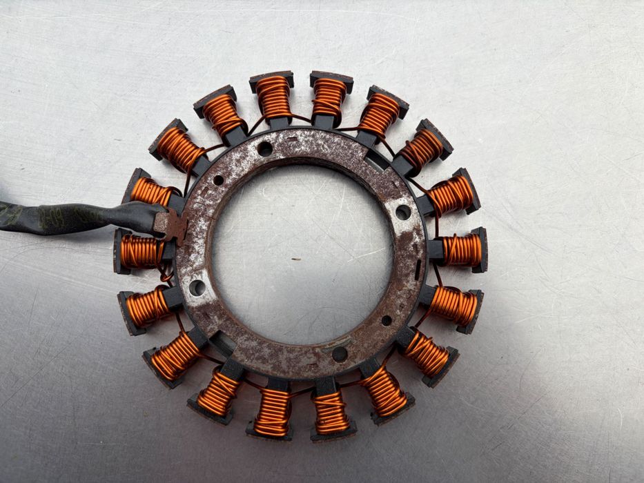 Prądnica alternator cewka Kohler Courage 15 KM 17 KM 18KM Twin CAM (1109)