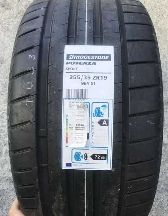 Шини нові Bridgestone Potenza Sport 255/35 R19 96Y XL