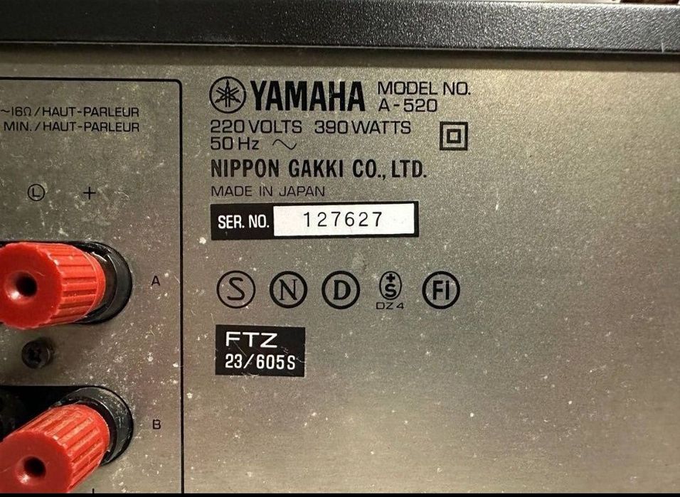 Wzmacniacz stereo Yamaha A-520, 2"120 Watt, Japan