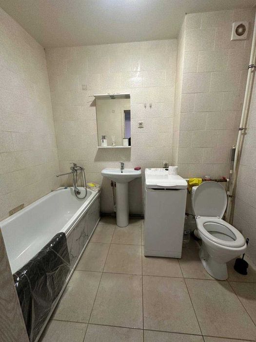 2-кімнатна квартира подобово/потижнево центр, Ізюм