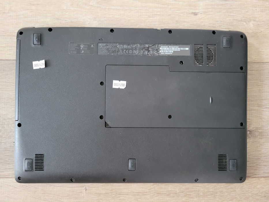 Ноутбук Acer ES1-533-C3ZX (Celeron N3350|4gb|ssd250gb|15,6HD) нюанс