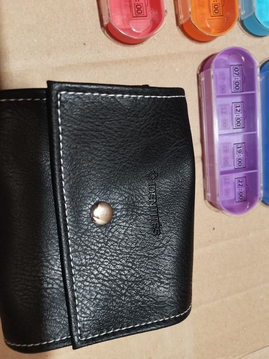 Organizer pojemniki na tabletki 7szt