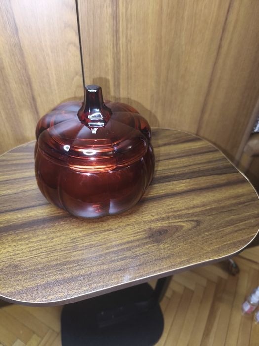 Скляний гарбуз з кришкою