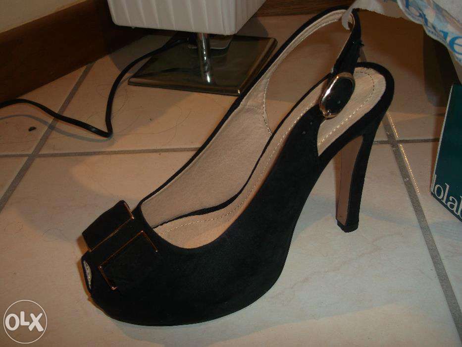 Sapato lindo e elegante em pele