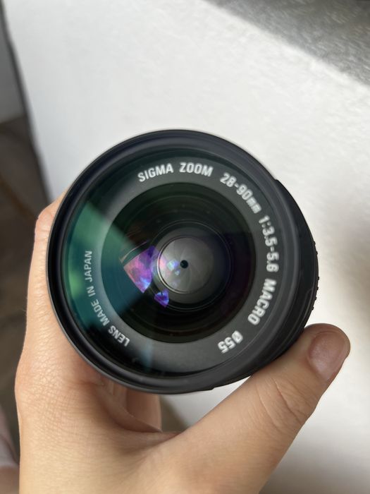 Sigma 28-90mm f/3.5-5.6 Macro D для Nikon (з макро)