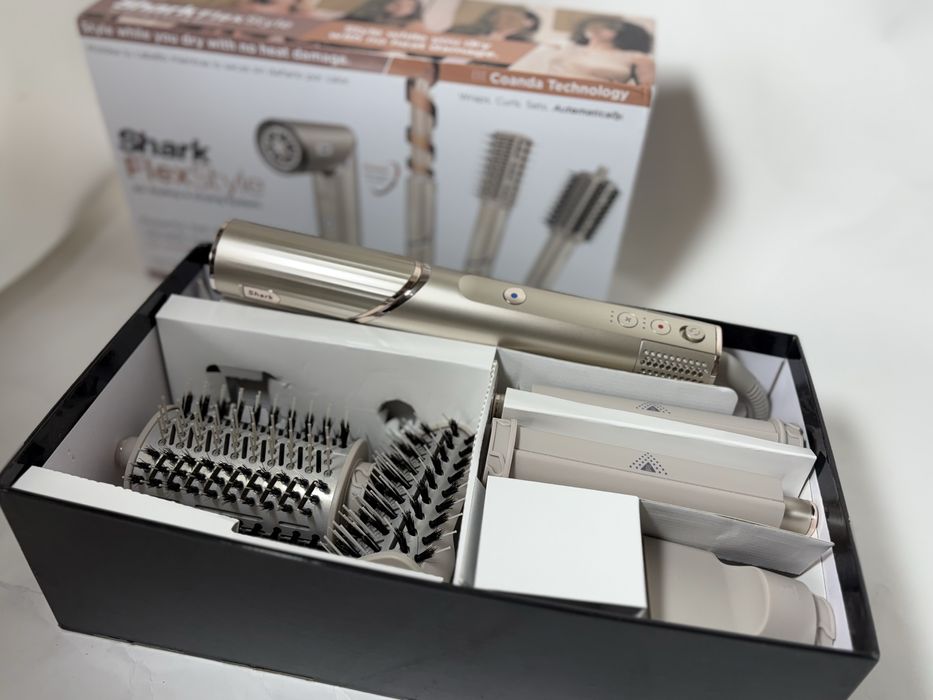 Piekny Zestaw do stylizacji włosów Shark Flex Style