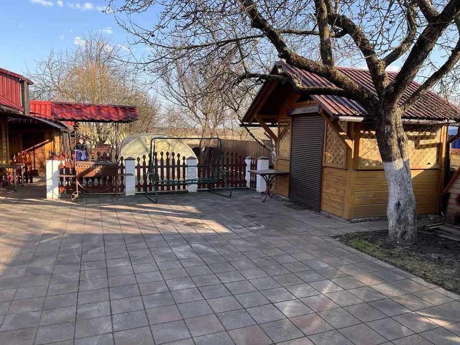 Продам будинок с.Андріївка.Камін,газ,сонячні панелі,гараж,сарай