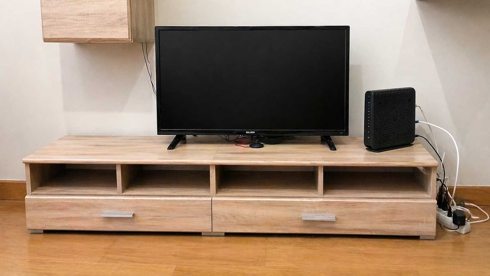 Conjunto de sala completo (móvel TV + módulos + cristaleira + aparador]