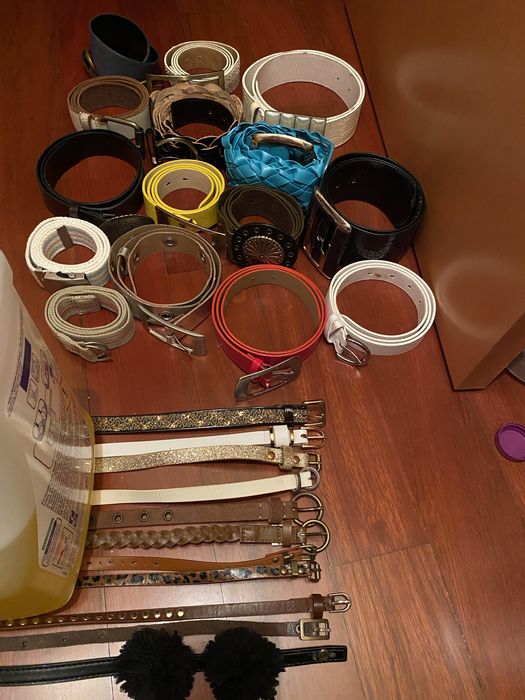 Cintos variados novos
