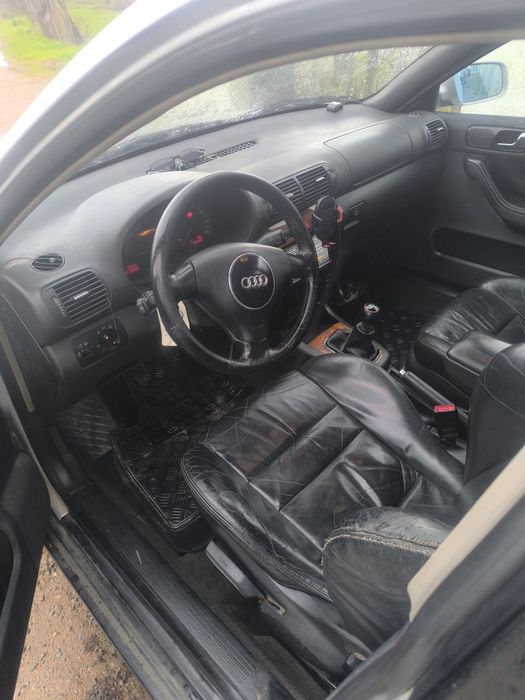 Vendo Audi a3 8l.1.9tdi