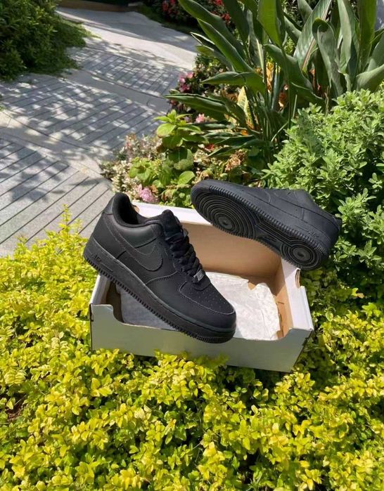 Nike_Air_Force_1_Czarny 37,5