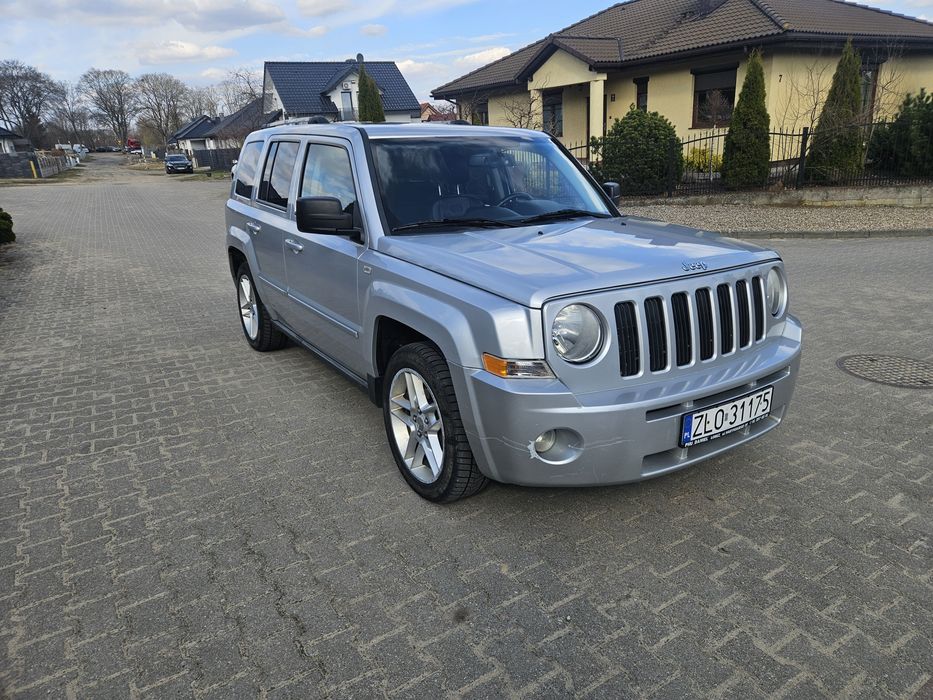 Jeep Patriot 4x4   2.2 crdi manual