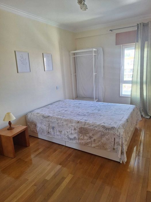 Arrendo quarto Póvoa de Santa Iria