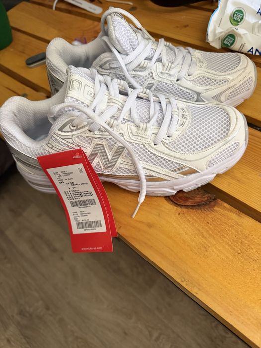 Продам кросівки New Balance