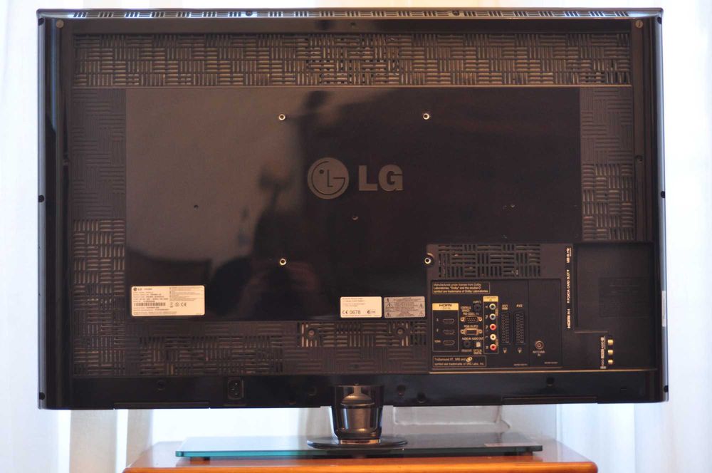 televisão LG 37 polegadas em excelente estado