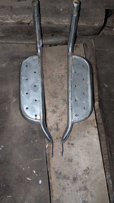 Підніжки пасажира альфа