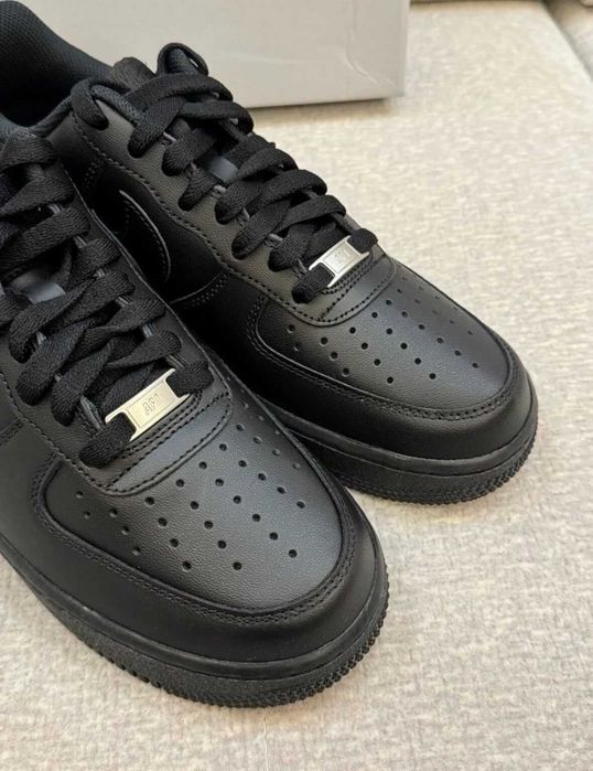 Nike_Air_Force_1_Low_'07_Black R.45