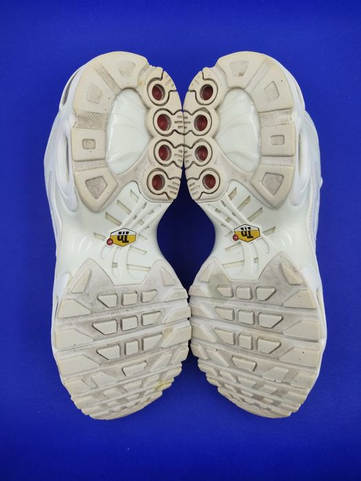 Кросівки Nike Air Max Plus - 39 розмір.