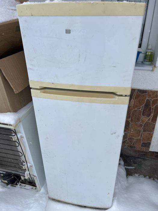 Продаж холодильника