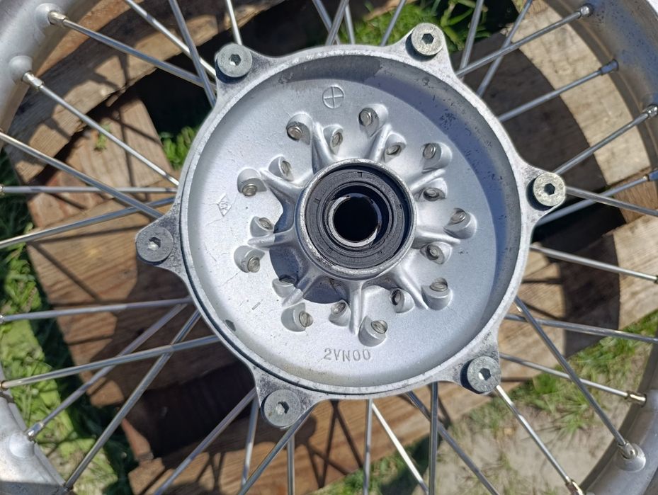 Koło tył tylnie felga tarcza hamulcowa Yamaha YZ 250 19 cali yz250